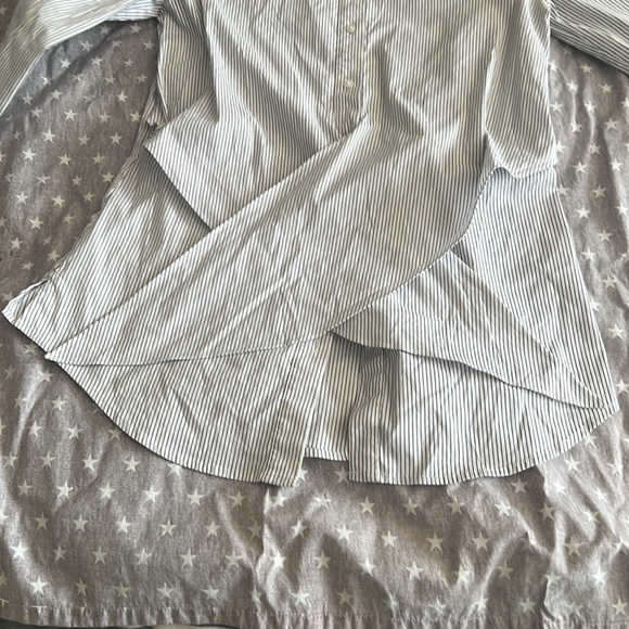 White House Black Market tie front tunic, white/black French cuffs - size 4 - Picture 7 of 9